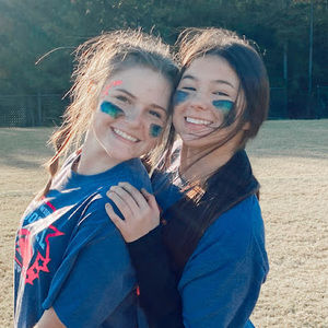 Meet your Posher, Caroline